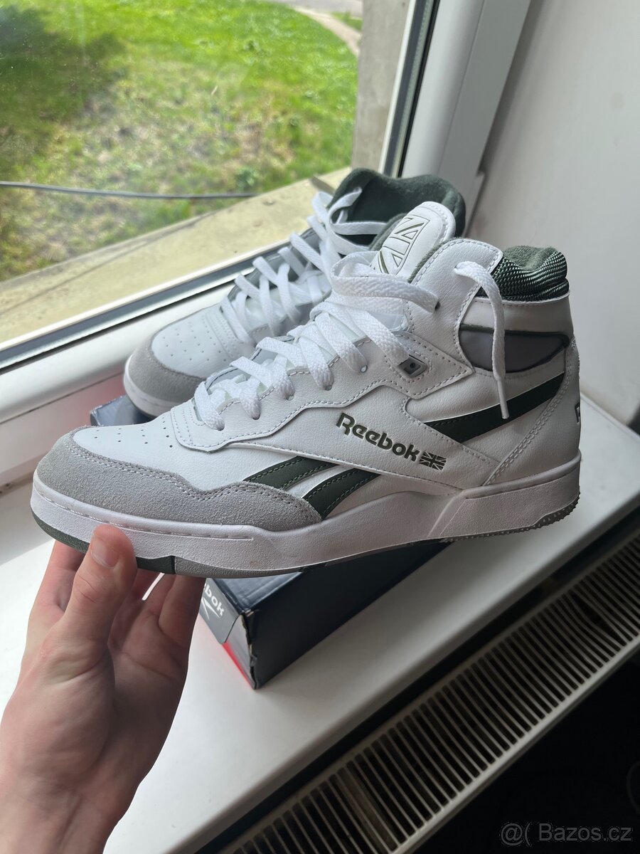 Reebok BB 4000 II
