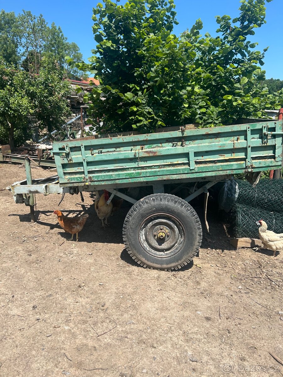 Vlek jednoosý vozík valník sklapecka