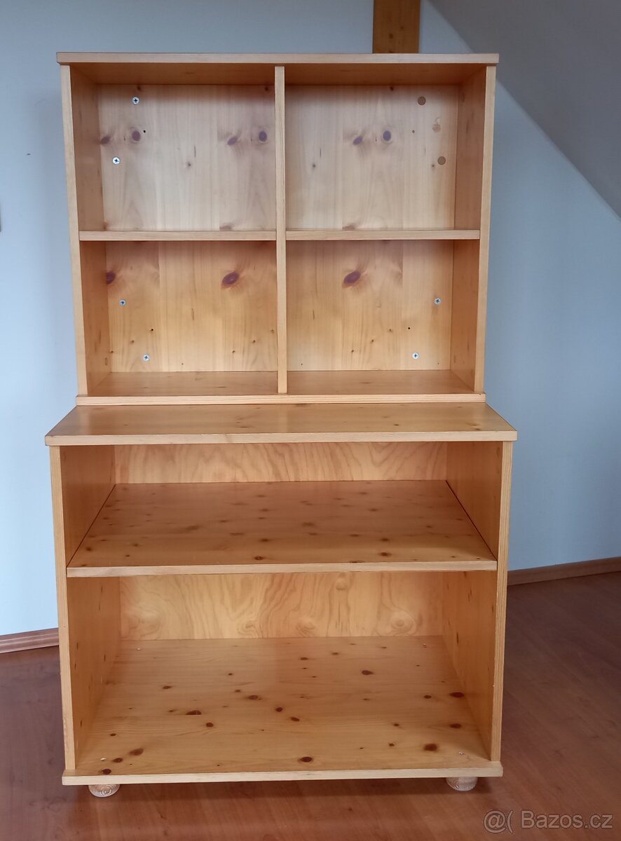 Dřevěná policová skříňka + knihovna