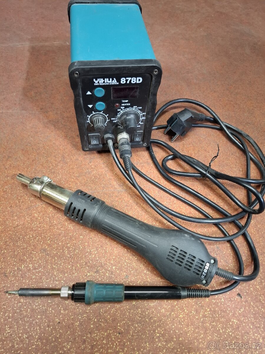 pájecí stanice Yihua 878D