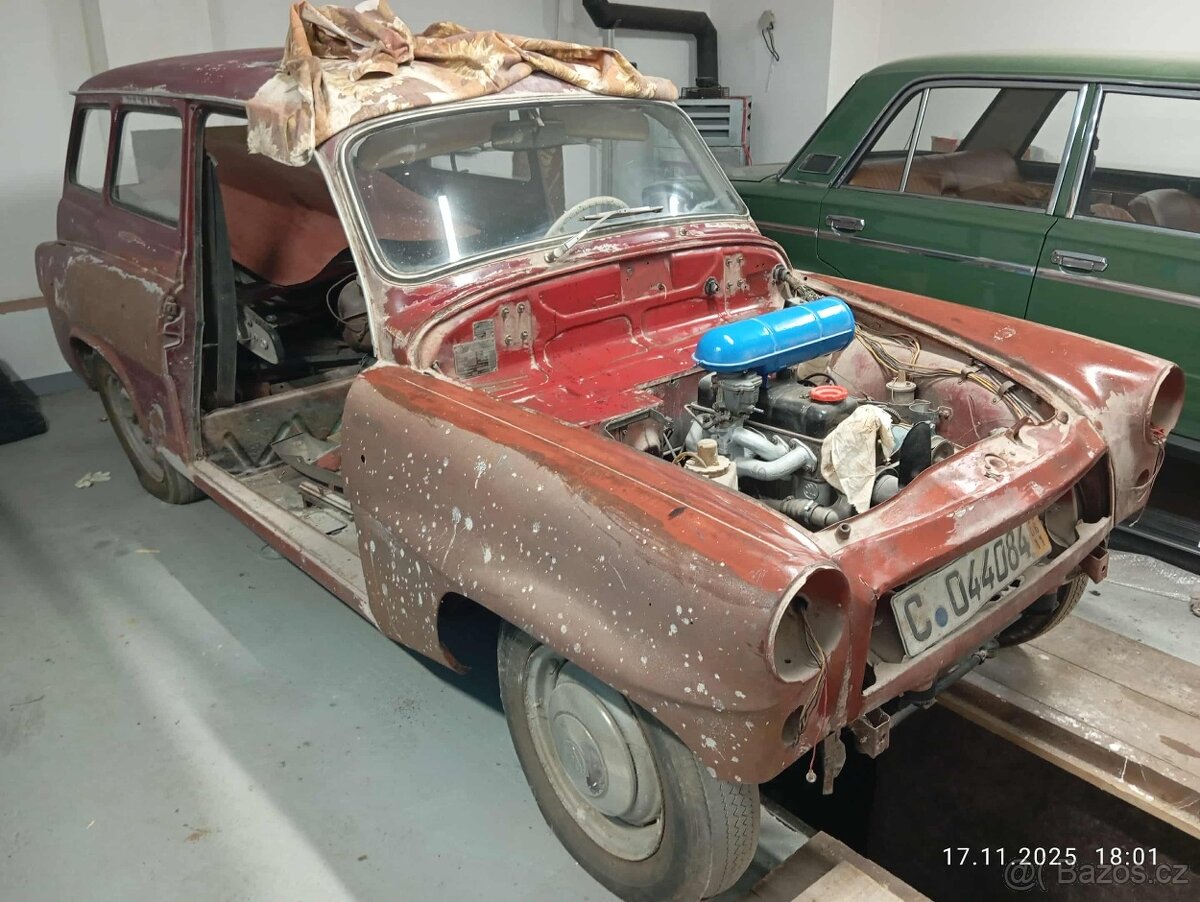 Škoda Octavia Combi r. v. 1969 (započatá renovace)