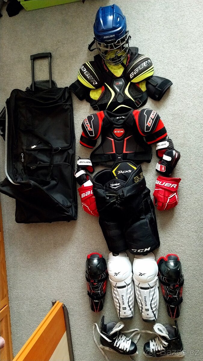 Hokejová výstroj kompletní vel.od 135 do 165 cm