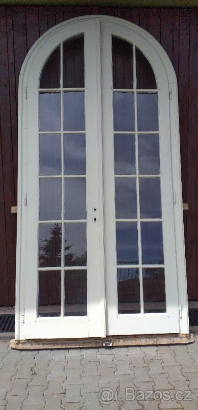 Secesní dveře do haly