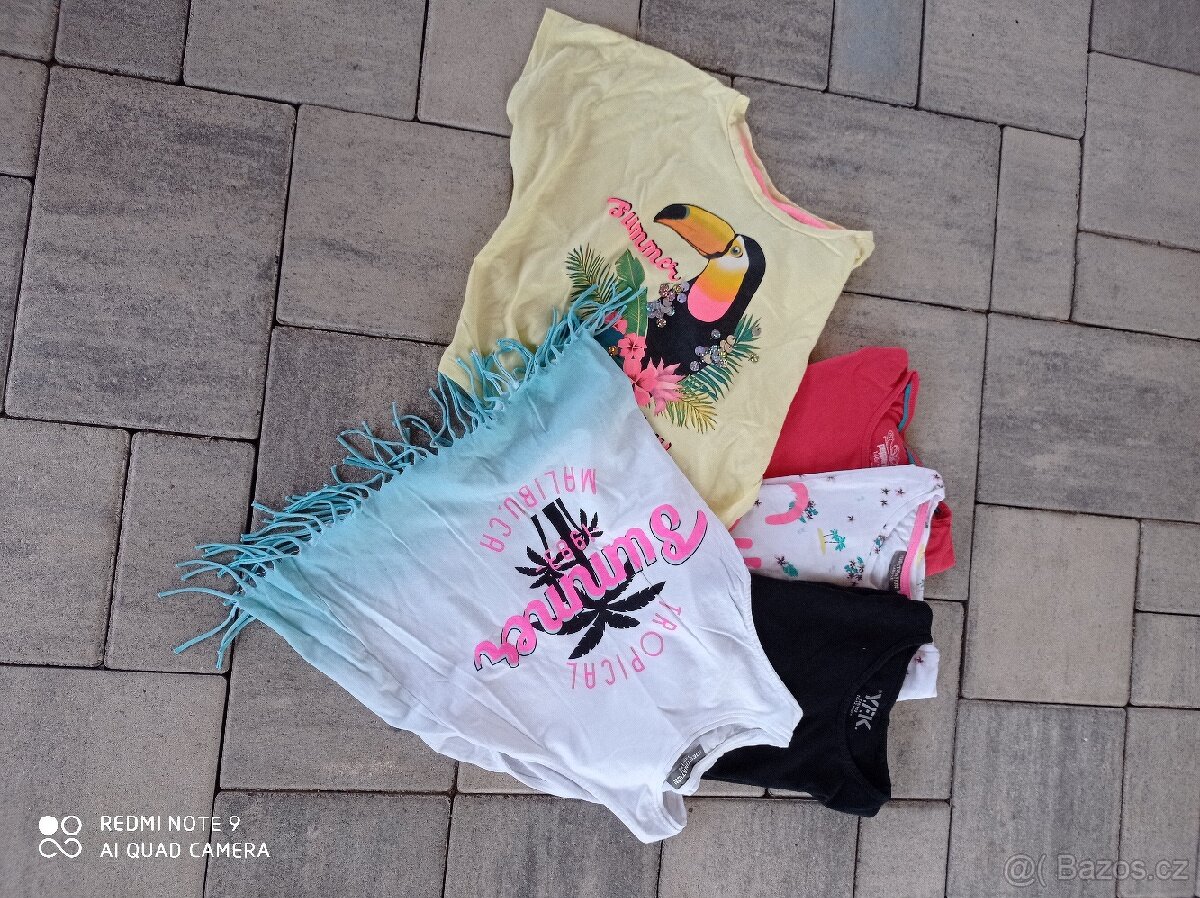 Dívčí trička 146/152