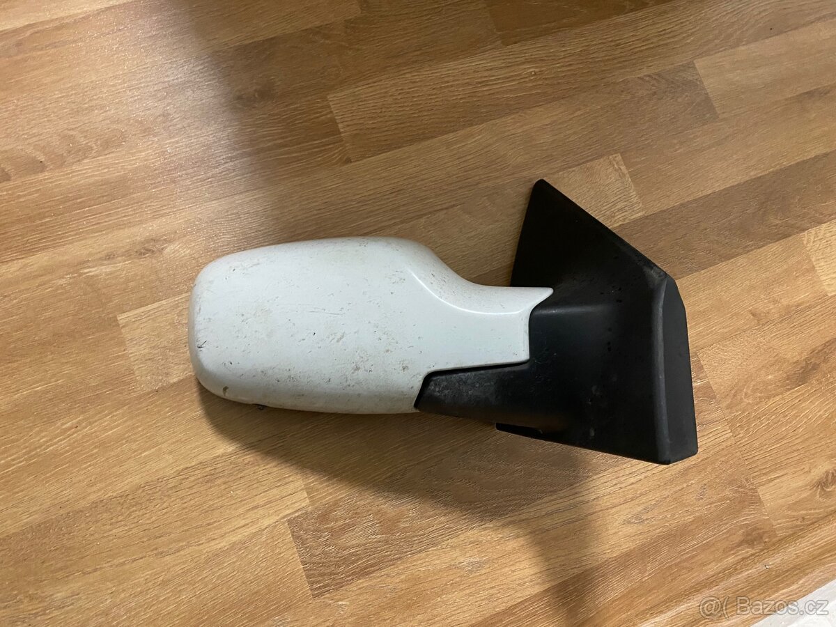 Bílé zrcátko clio 3 zrcátko