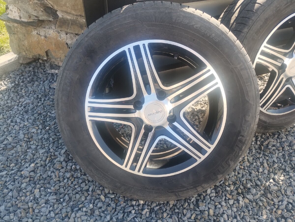 Letní pneu LAUFENN s disky
