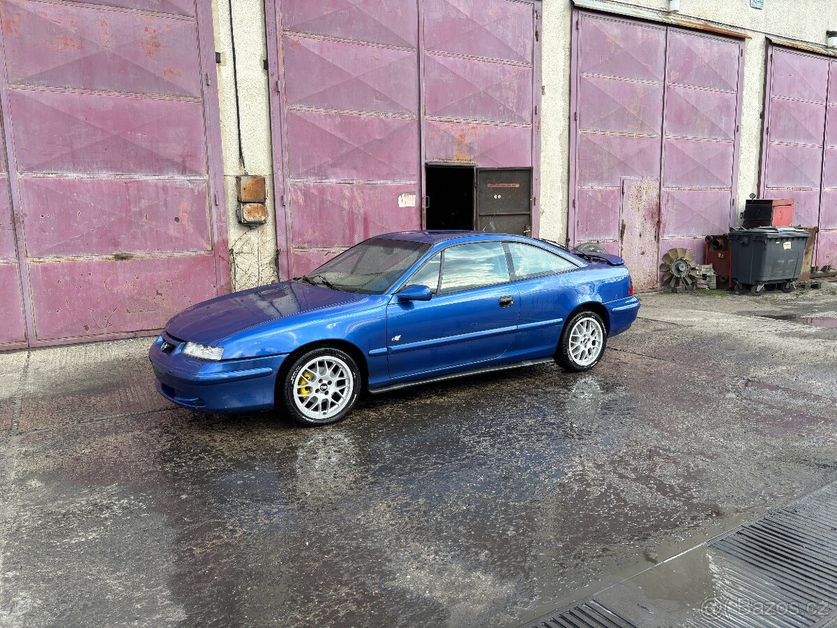 Opel Calibra Edice Cliff