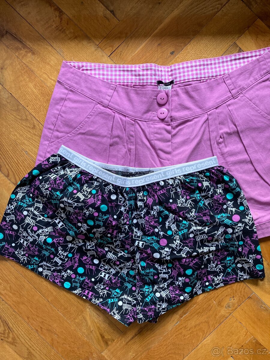 Set značkových kraťásků -M