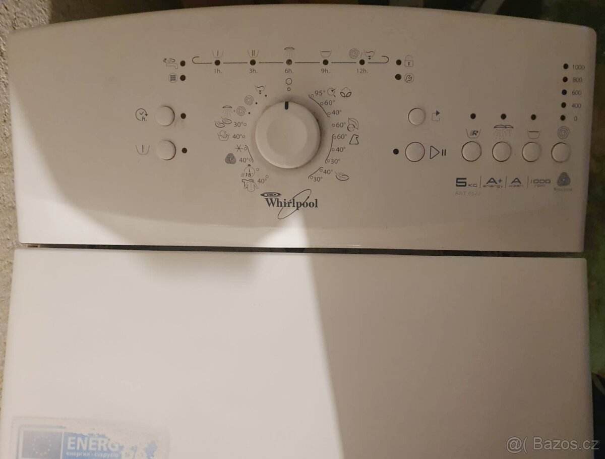 PRACKA WHIRLPOOL,BOCNI PLNENI,5KG PRADLA,DISPLEJ,PLNE FUNKCN