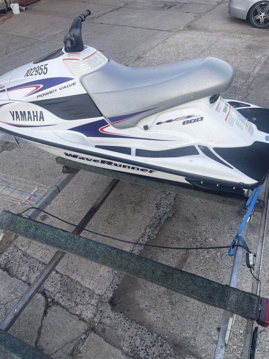 Yamaha WaveRunner 800 w3 TOP stav