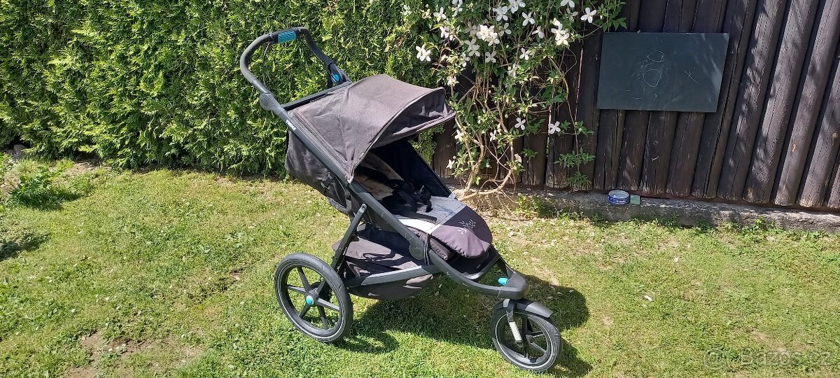 Thule Urban Glide 2 + podložka + vzpřímenější sed