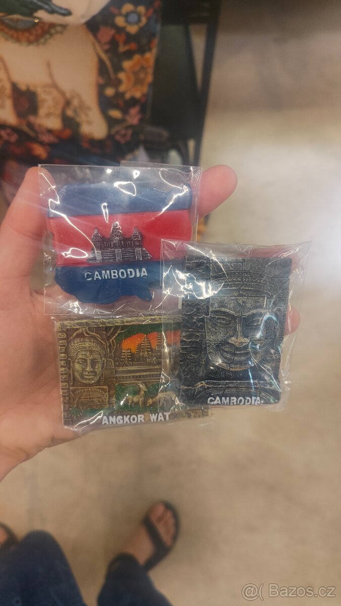 Cestovatelské magnetky z Kambodže