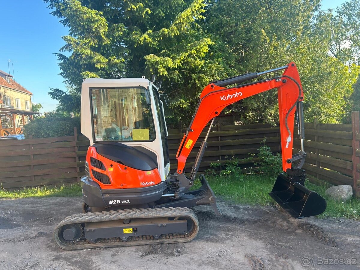 Kubota u25-3& Minibagr po GO
