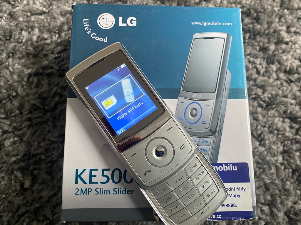 LG KE500