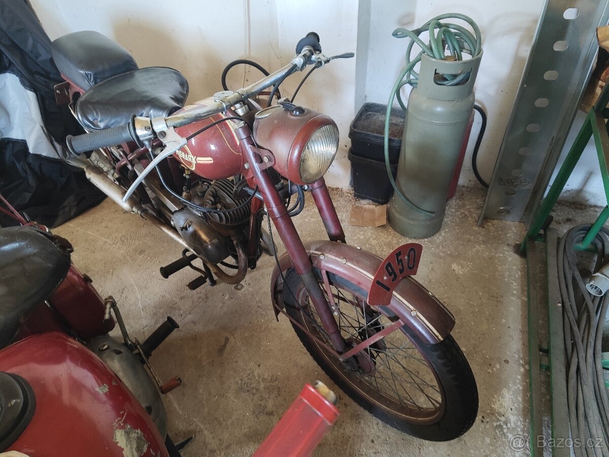 Jawa Monark 150 | Motor Jawa Pérák 150C 1950