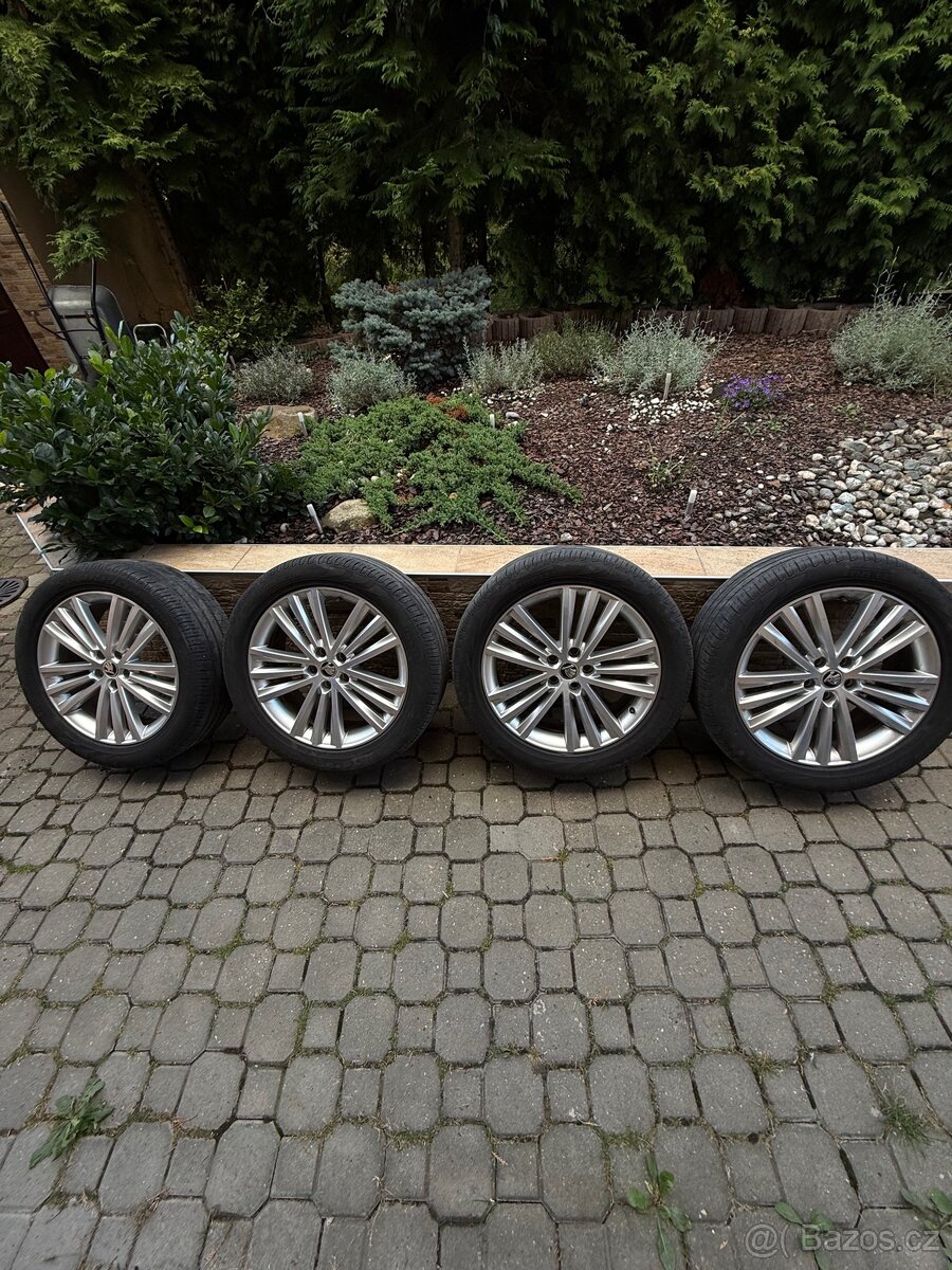 Škoda Kodiaq alu kola 19” + letní Pirelli 235/50 R19