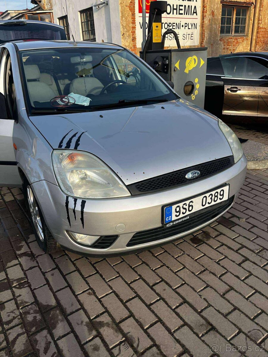 Ford fiesta 1.4 TDCI V