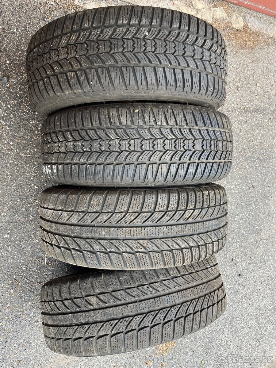 PNEU ZIMNÍ 205/55 R16