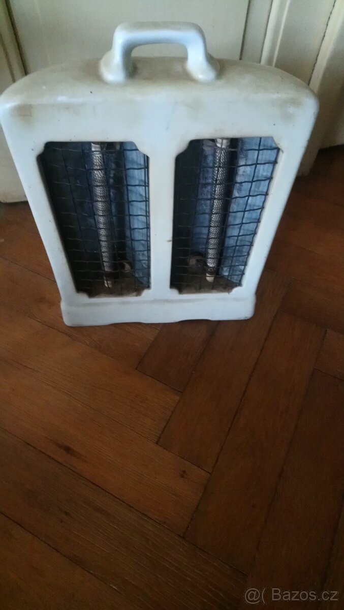 Starozitna keramicka kamna