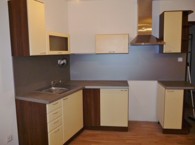 PRONAJATO 24.11. 20025 FIRMOU REALITY JOMRICH.