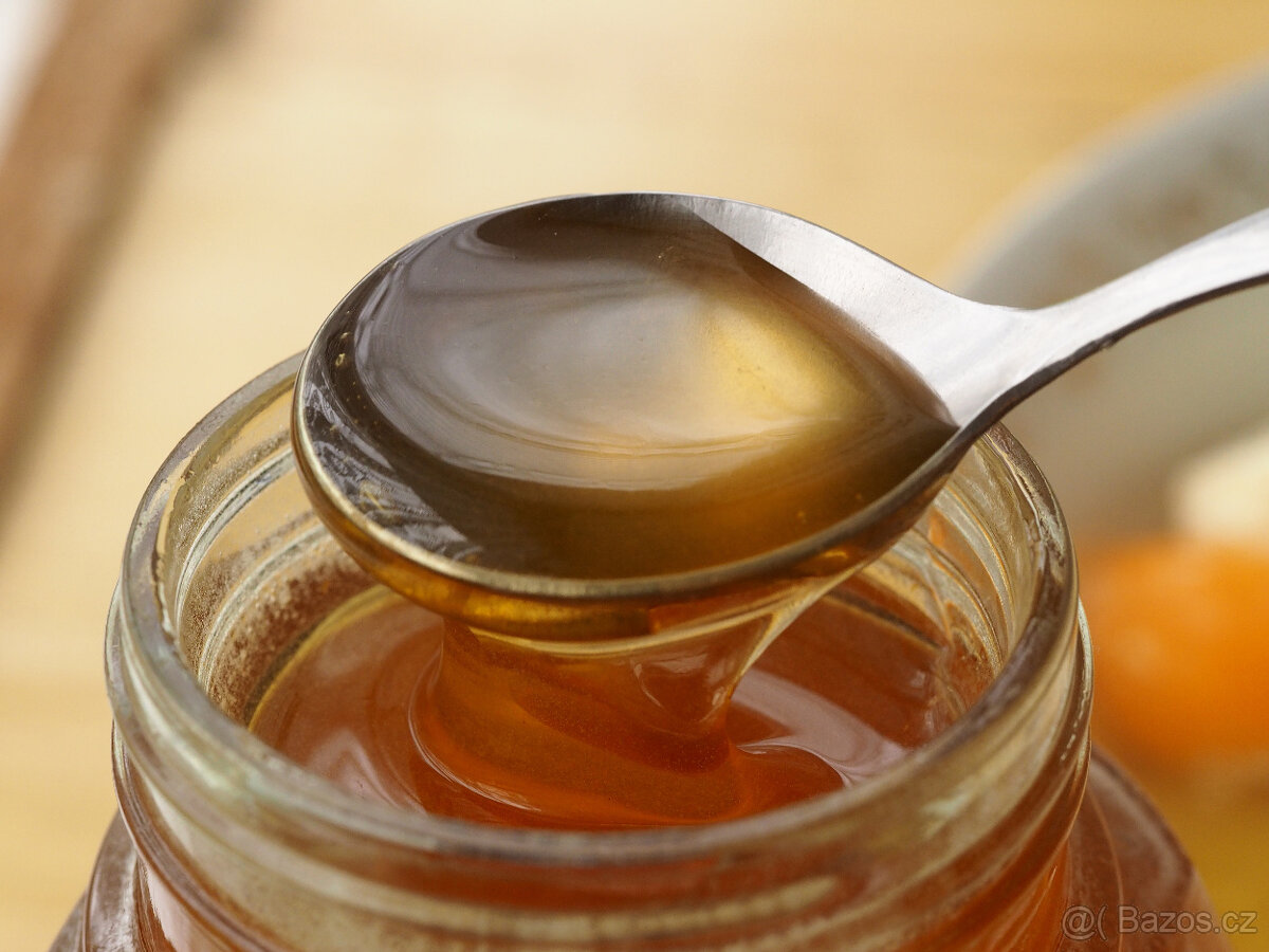 Včelí med