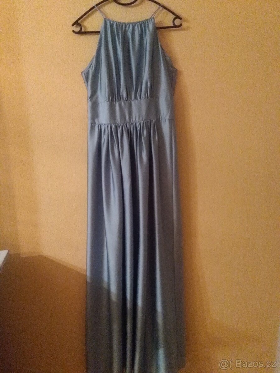 Dámské společenské šaty