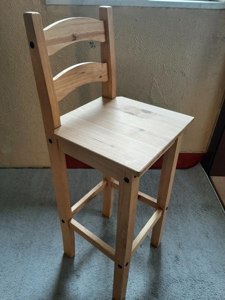 Židle barová dřevěná z masivního borovicového dřeva nová