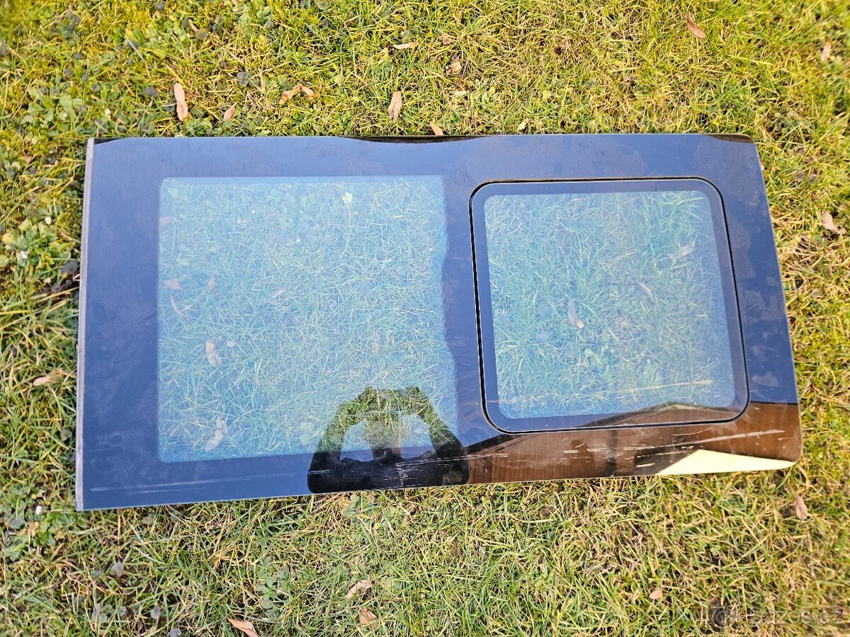 Boční okno VW T6 originální