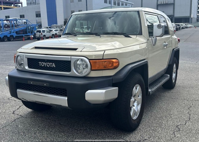 5x Toyota FJ Cruiser