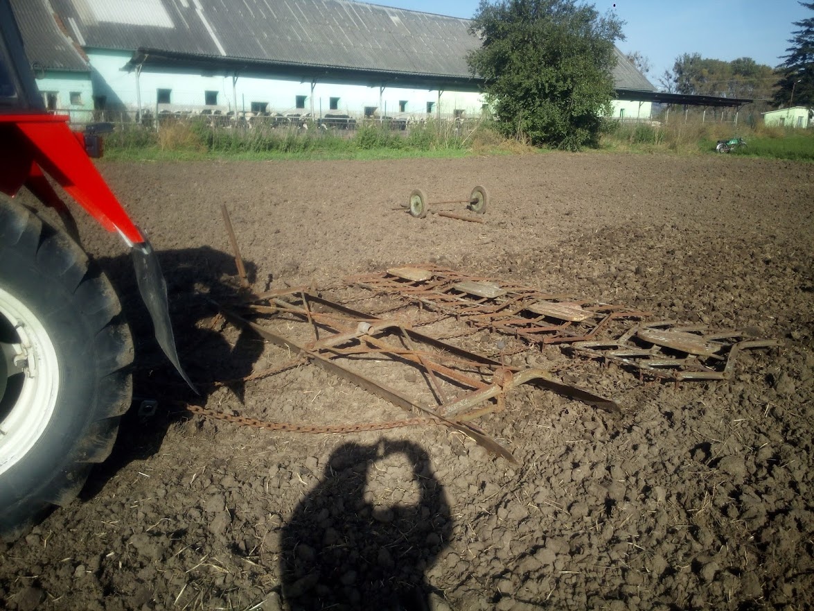 Smyk za traktor s branami