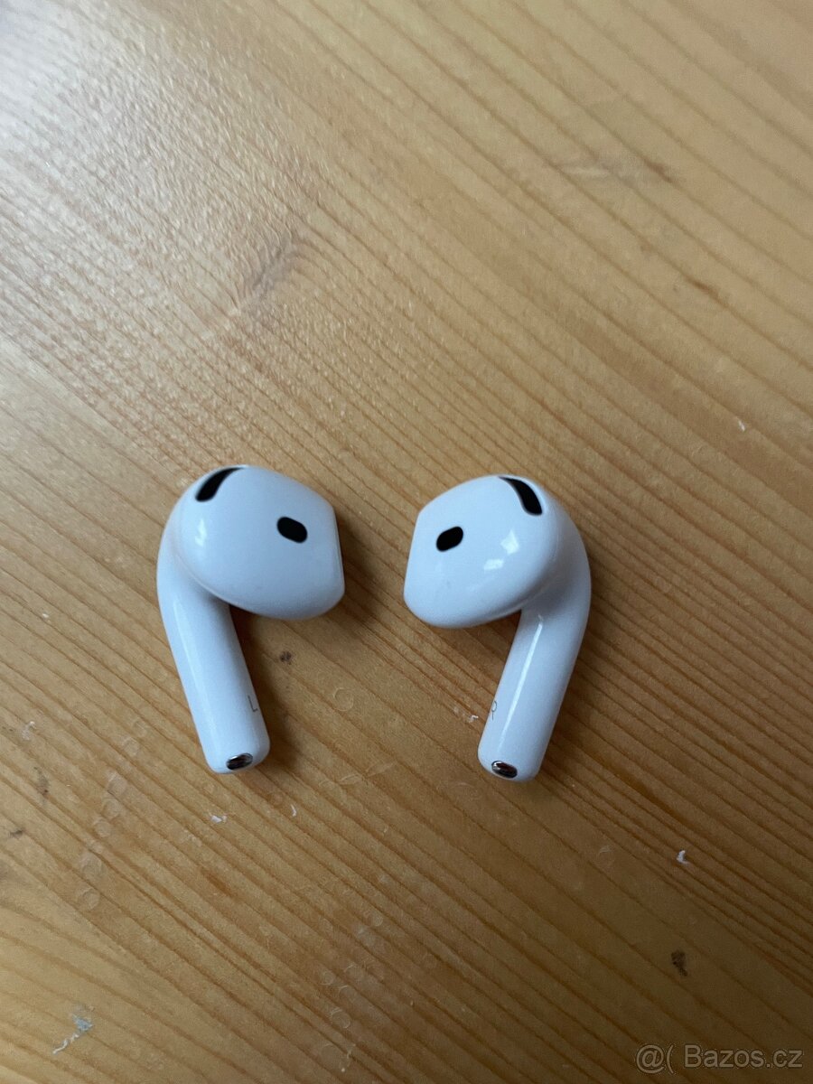 Air pods 4
