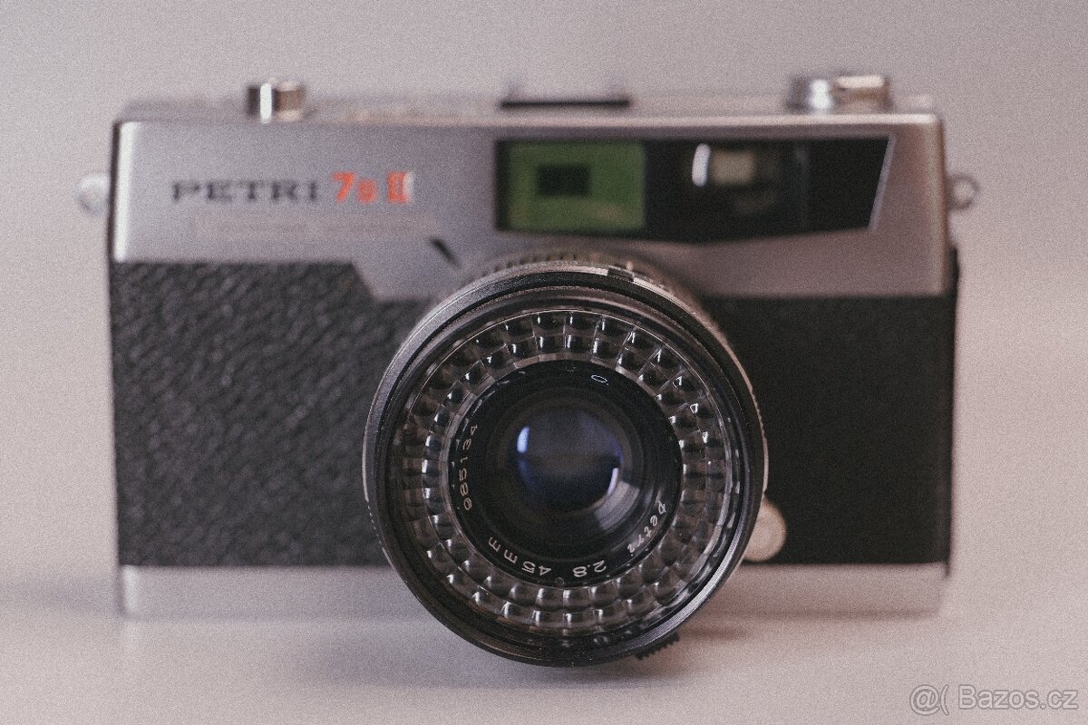 Fotoaparát Petri 7S II