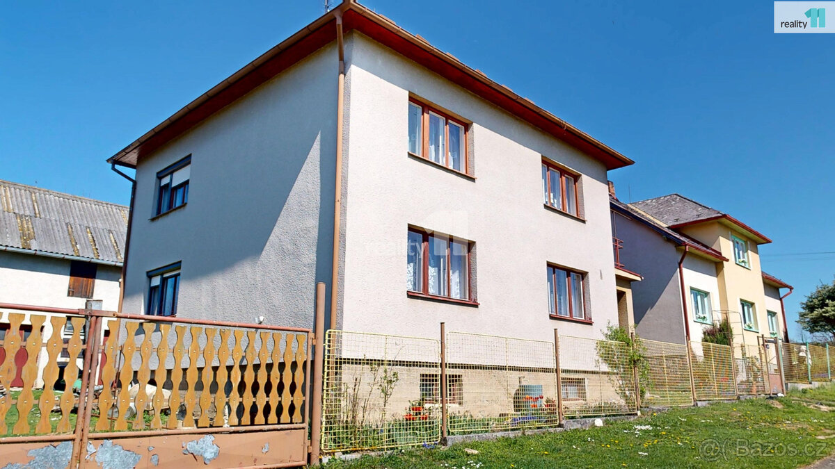 Rodinný dům 5+1, pozemek 800m2, Obec Vojslavice, Okres Pelhř