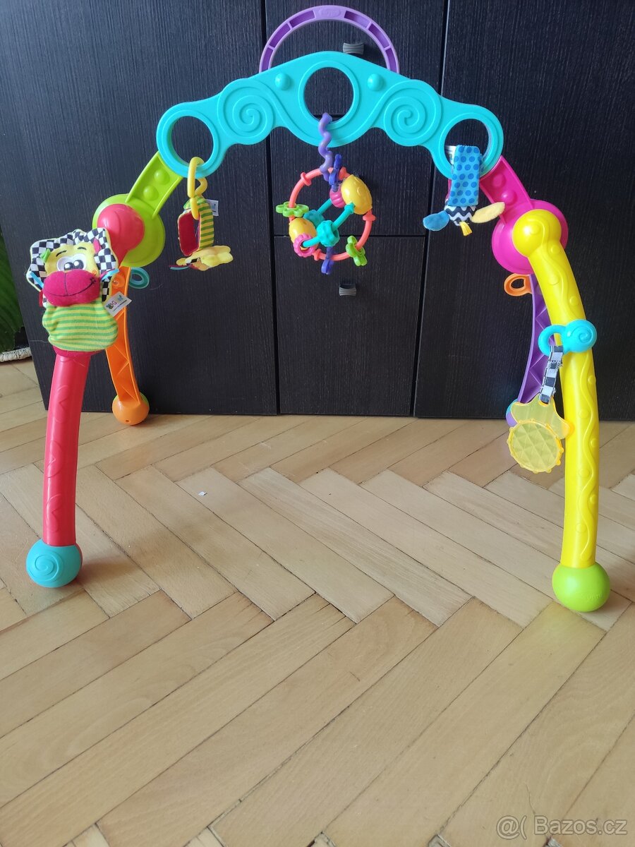 Hrazdička se závěsnými hračkami - Playgro