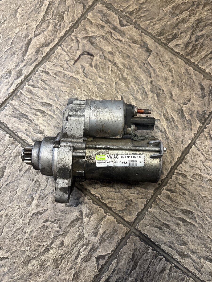 Starter O2T 911 023 S