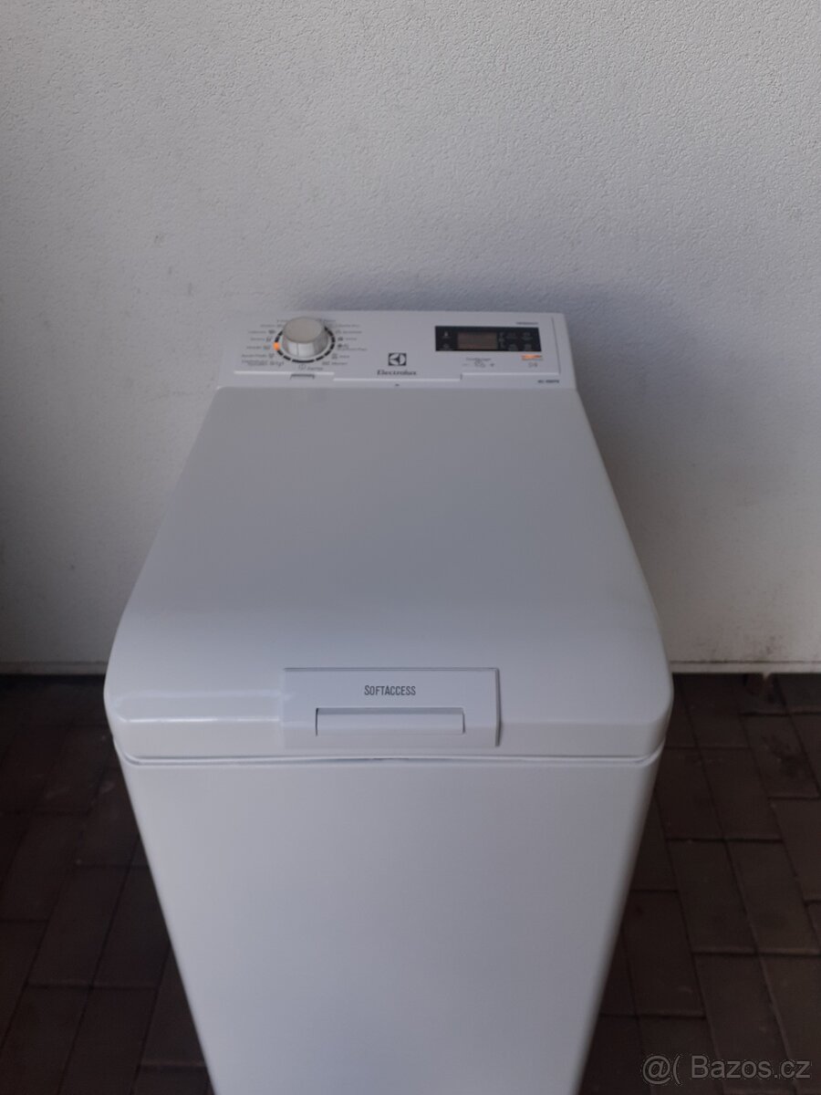 Pračka Electrolux EWT1066TDW/// A+/ 6KG/ 1000 ot/ min