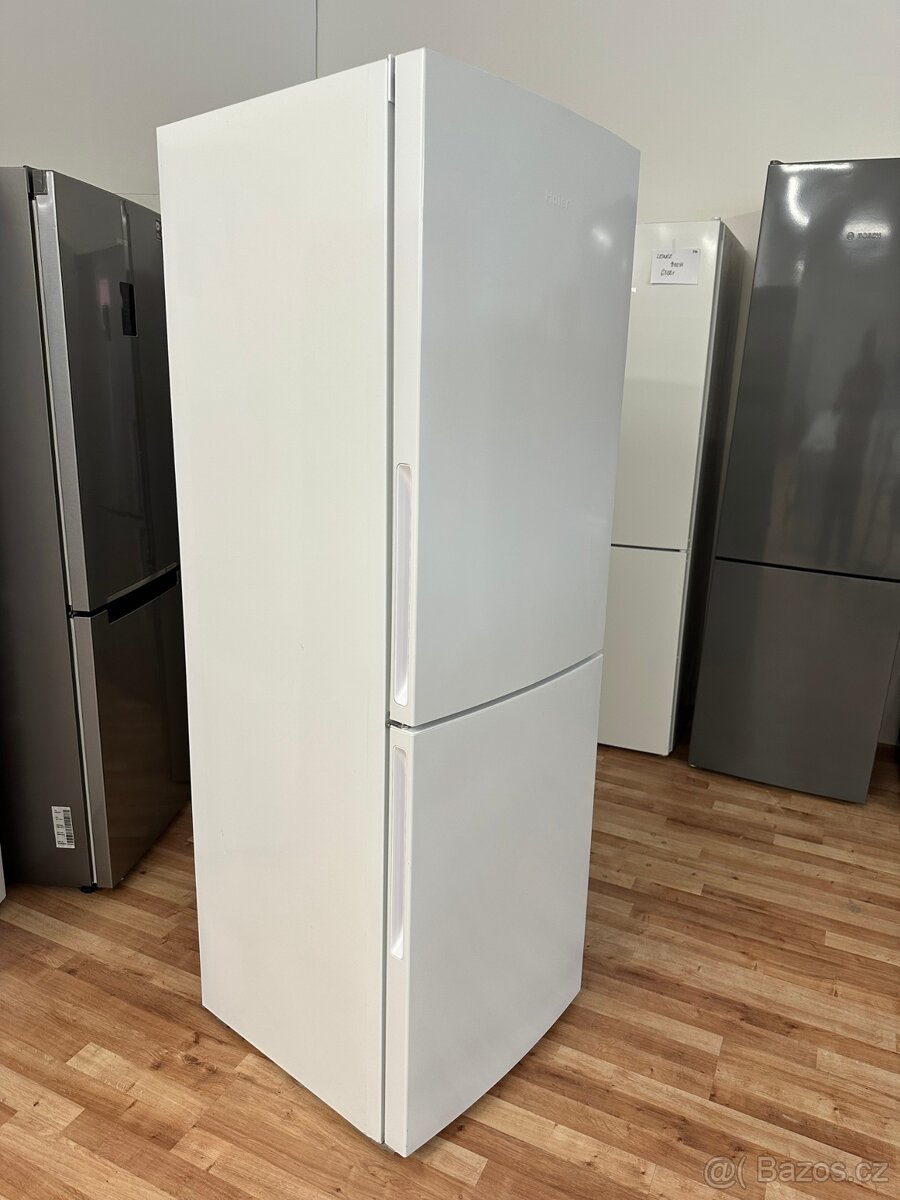 Lednice s mrazákem Haier (223)