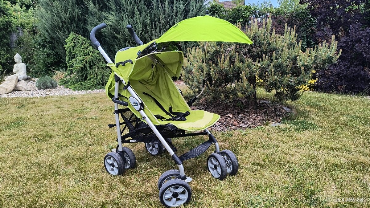 Kočárek golfky Chicco