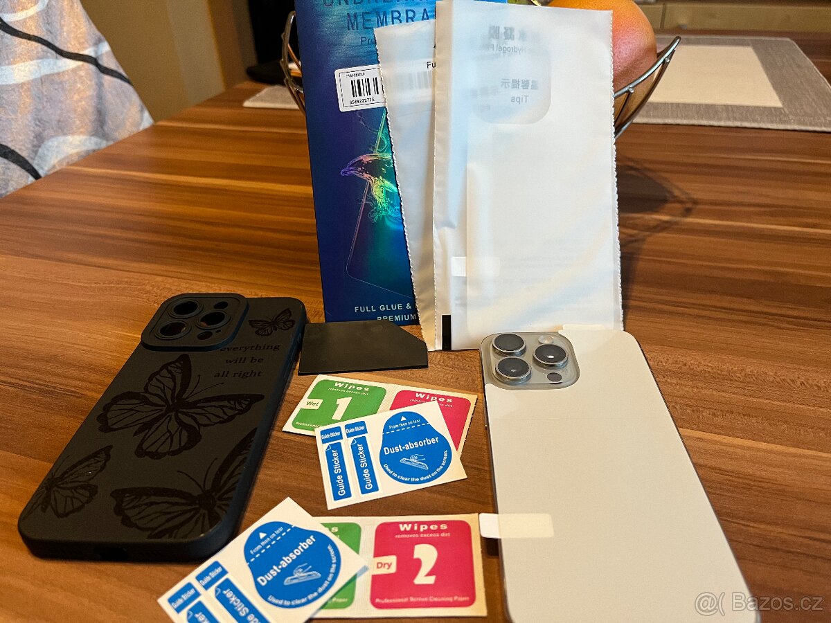 Apple iPhone 15 Pro Max ochranný kryt + folie na záda