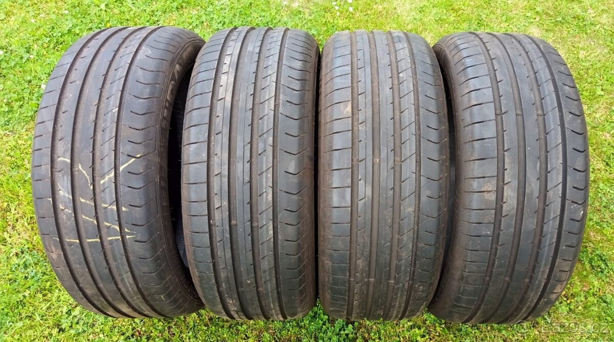 Letní pneu 215/50 R17