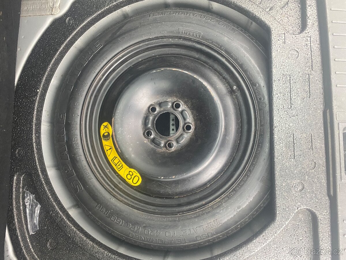 Úzké dojezdové kolo - rezerva 125/85R16 99 M