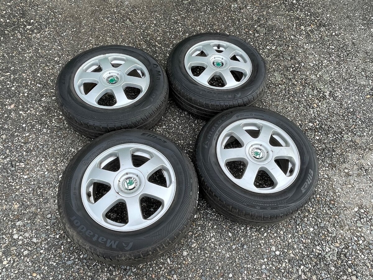 Letní kola Octavia 1 195/65r15