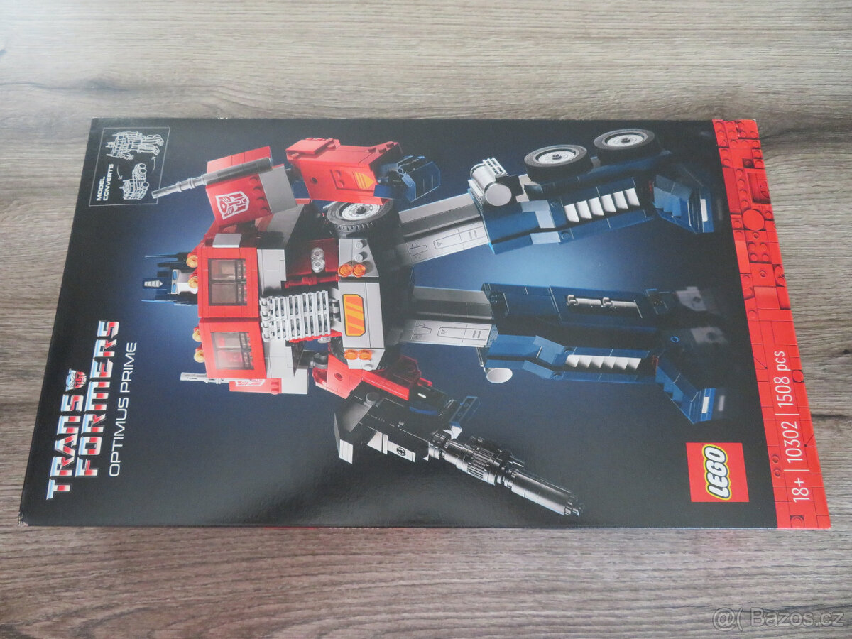 LEGO Icons 10302 Transformers Optimus Prime
