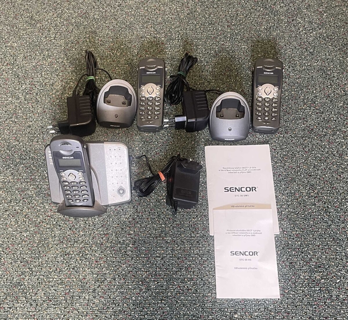 Bezdrátová telefonní souprava Sencor DECT