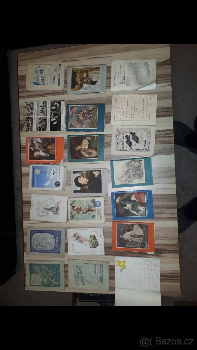 Knihy ,mapy, historie časopisy atd..