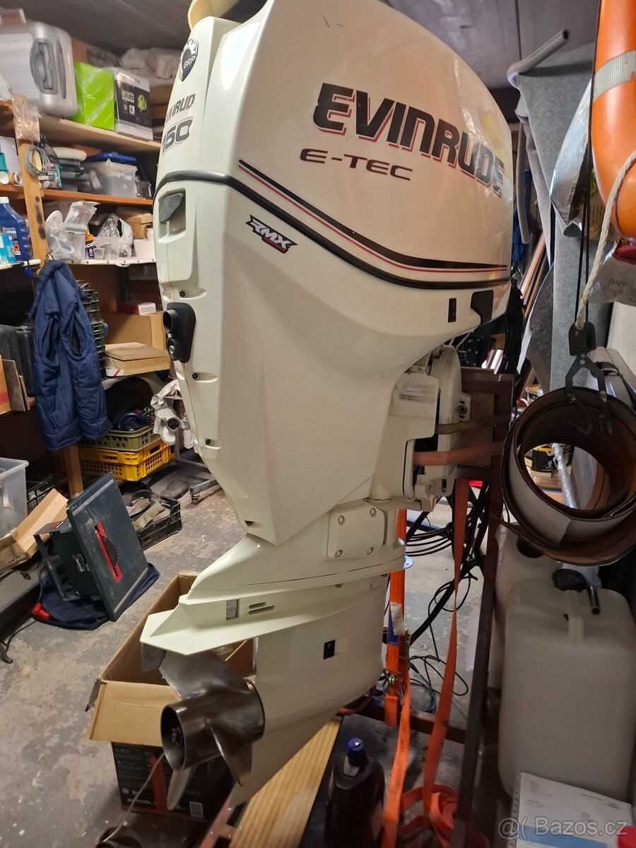 lodní motor Evinrude Etec 150 HP