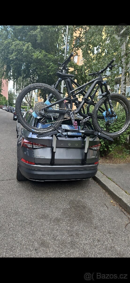 Thule OutWay Platform 2 - nosič pro 2 jízdní kola