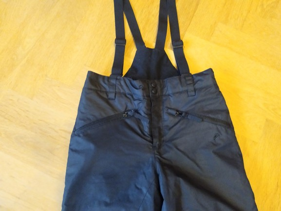 LYŽAŘSKÉ KALHOTY F&F, vel. 140