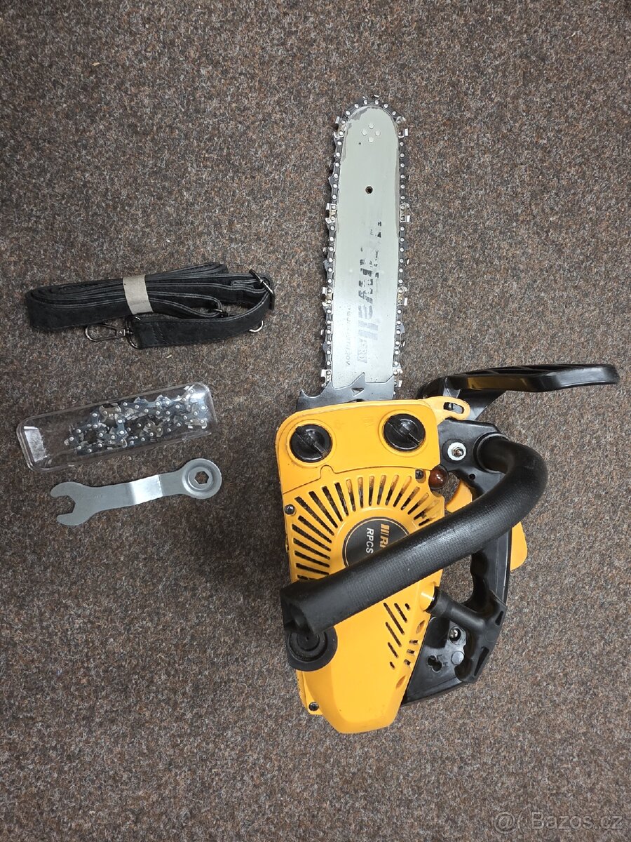 Motorová pila Riwall PRO RPCS 2530