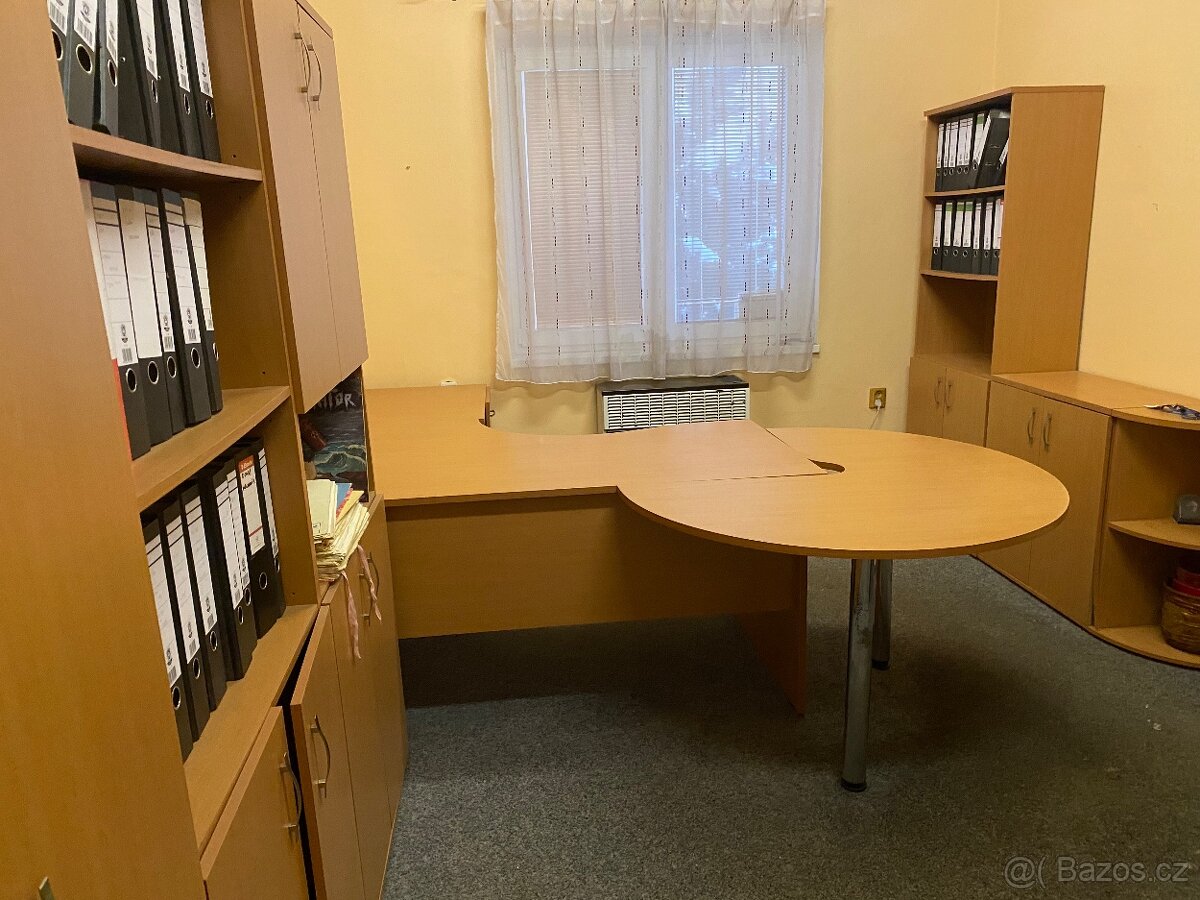 Kancelářský nábytek